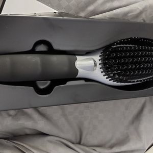 Straightening Brush